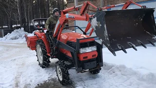 И кочегары мы, и трактористы/Японский трактор в работе