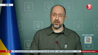 ₴2200 на кожного члена сім'ї: Кабмін з ООН запускає дві програми виплат для вимушених переселенців