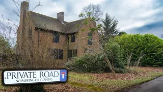 The Abandoned Nuclear Street With a Historic Resident