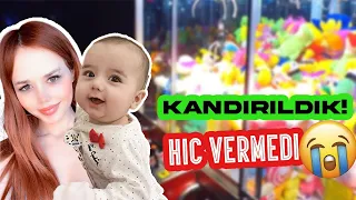 Kızımla Resmen Kandırıldık! 1TL'lik Oyuncak Makinası Yalanı !!