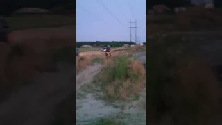 Practice Jumps On The CRF150 And RM85