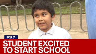 Excited 4th Grader Talks to FOX 7 On First Day Of School  8/22/16 | FOX 7 Austin