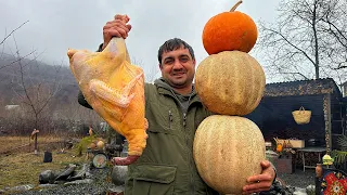 COOKING TURKEY-HEN INSIDE PUMPKINS IN THE SNOWY, COLD VILLAGE | AN EXTRAORDINARY WAY TO COOK