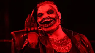 Bray Wyatt Signs WWE Royal Rumble 2020 Contract In BLOOD!