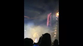 Beyonce performing "Daddy Lessons" at the Levi Stadium