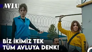 Gözümüz Daha Kara Bu Sefer - Avlu