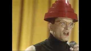 Devo - Whip It (Fridays TV series) 1980