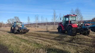 Мега пахота в 8 тракторов.