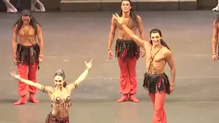 太鼓の踊り「ラ・バヤデール」ザハーロワ＆ティッシ、ボリショイ劇場  Dance of the Indians"La Bayadere" Zakahrova & Tissi,Bolshoi  29