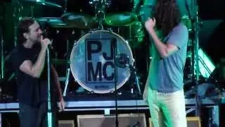 Temple Of The Dog - Hunger Strike PJ20 9/3/11 1080HD (4 Cam Mix)