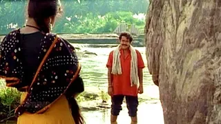 പോരുന്നോ എന്റെ കൂടെ ..! | A Cute Proposal Scene | Mohanlal , Shobana - Thenmavin Kombath