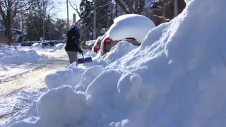 Toronto digs out after massive snowstorm