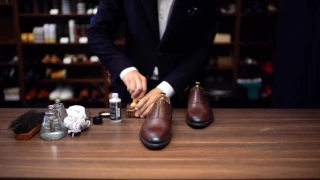 Mason and Smith Shoe Shine Bar