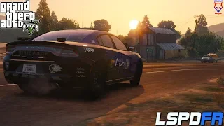 LSPDFR 0.4.4| GTA 5| New State Police Skins Available