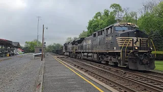 Norfolk Southern #4169 leads a 209 car manifest at Lewistown, PA (04/28/2024)
