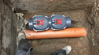 Double sewer anti-backflow flood valve installation