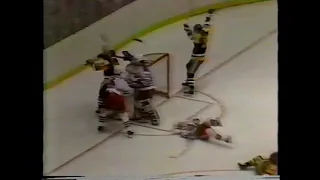 Randy Cunneyworth vs Kelly Kisio - Oct 8, 1987