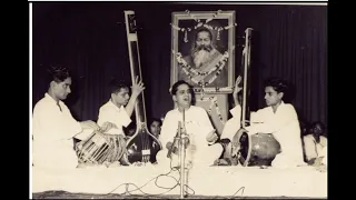 Pandit  Kumar Gandharva ||  Raag Lagan Gandhar & Bhajan