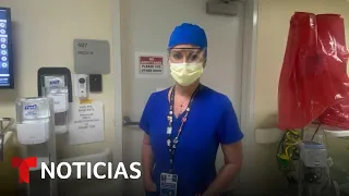 Así médicos y enfermeras enfrentan a la muerte debido al COVID-19 | Noticias Telemundo