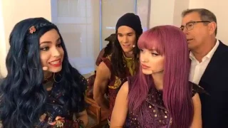 Ginger Zee backstage at GMA in Times Square with the cast of Disney Descendants 2