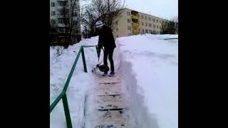 смешные прыжки в снег :D