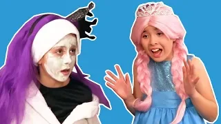 Princess Sleepover - Malice Tries to Relax | Princesses In Real Life | Kiddyzuzaa Jr - WildBrain