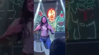 Ana Castela em Piracicaba 10/07/2022 - Dançarina