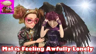 Mal is Feeling Awfully Lonely - Part 43 - Descendants Star Darlings Disney