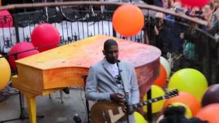 labrinth today in camden