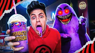 BEBI O MILKSHAKE DO GRIMACE E ME ARREPENDI! (GRIMACE SHAKE)