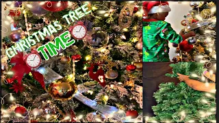 PUTTING UP OUR CHRISTMAS TREE | Unboxing 7.5 FtPre-Lit Augusta Pine Christmas tree from Micheals