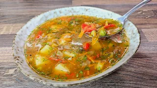 A healthy and delicious soup recipe! Vegetable soup that I make every day!