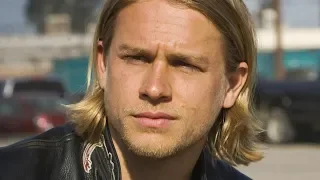 The Reason Charlie Hunnam Really Hates Love Scenes