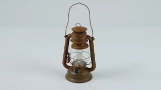 ORVIS - Vintage-Style Rustic Battery-Powered LED Hurricane Lantern