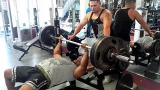 Big O bench press 350 lbs