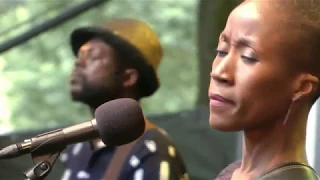 Rokia Traoré - Kamounkè - LIVE at Afrikafestival Hertme 2017