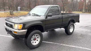 1989 Toyota pickup walk around