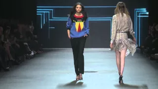 SIS by Spijkers en Spijkers | Fall Winter 2015/2016 Full Fashion Show | Exclusive