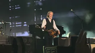 Paul McCartney - Mexico City (CDMX) / November 16 - 2023: "I Saw Her Standing There"