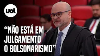 Bolsonaro no TSE: Advogado de defesa diz que o bolsonarismo 'não está em julgamento'