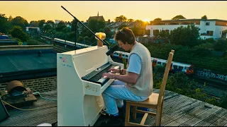 Moncrieff - Broken (Live from my friend's rooftop)