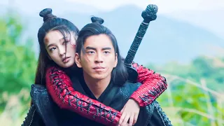 He pretended not to care about me, but his every move was saying: I love you! 💖Chinese Drama