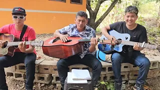 Los musicos estan felices por que Bertin Gomez del dueto Bertin y Lalo les manda saludos😱😱