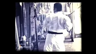 Higaonna Sensei Makiwara 1978