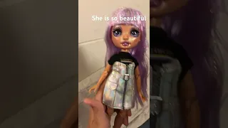 Unboxed Avery styles with me. #Shorts #RainbowHigh #Dolls￼