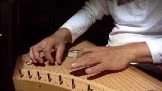 Psaltery improvisation (by Tessey Ueno)