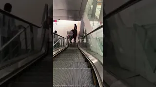 #escalator #fear my best friends 🤣❤️❣️🤗👍