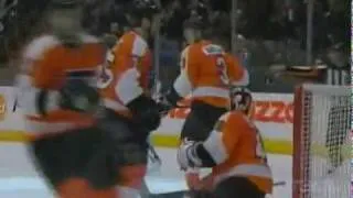 Tyler Bozak - Amazing First NHL Goal Against Philadelphia Flyers (1/14/10)