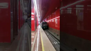 Отправление поезда Номерной со станции Яхромская Люблинско-Дмитровской линии (10)
