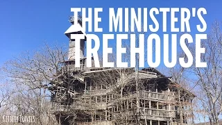 Exploring Inside The Abandoned "Minister's Treehouse" in Crossville, Tennessee